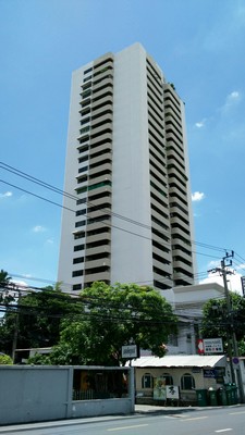 ٻҾ ´ǹ ͹ Oriental Towers Ekkamai 12 Ҵ 350 .  24 